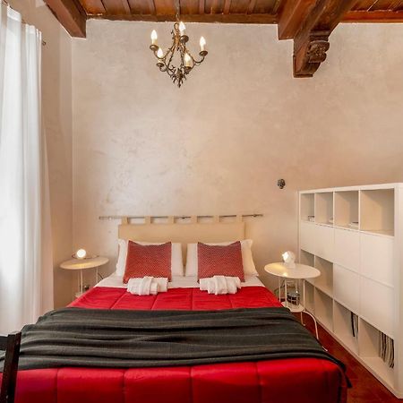 Ferienwohnung Giglio House - Campo De' Fiori Rom Exterior foto